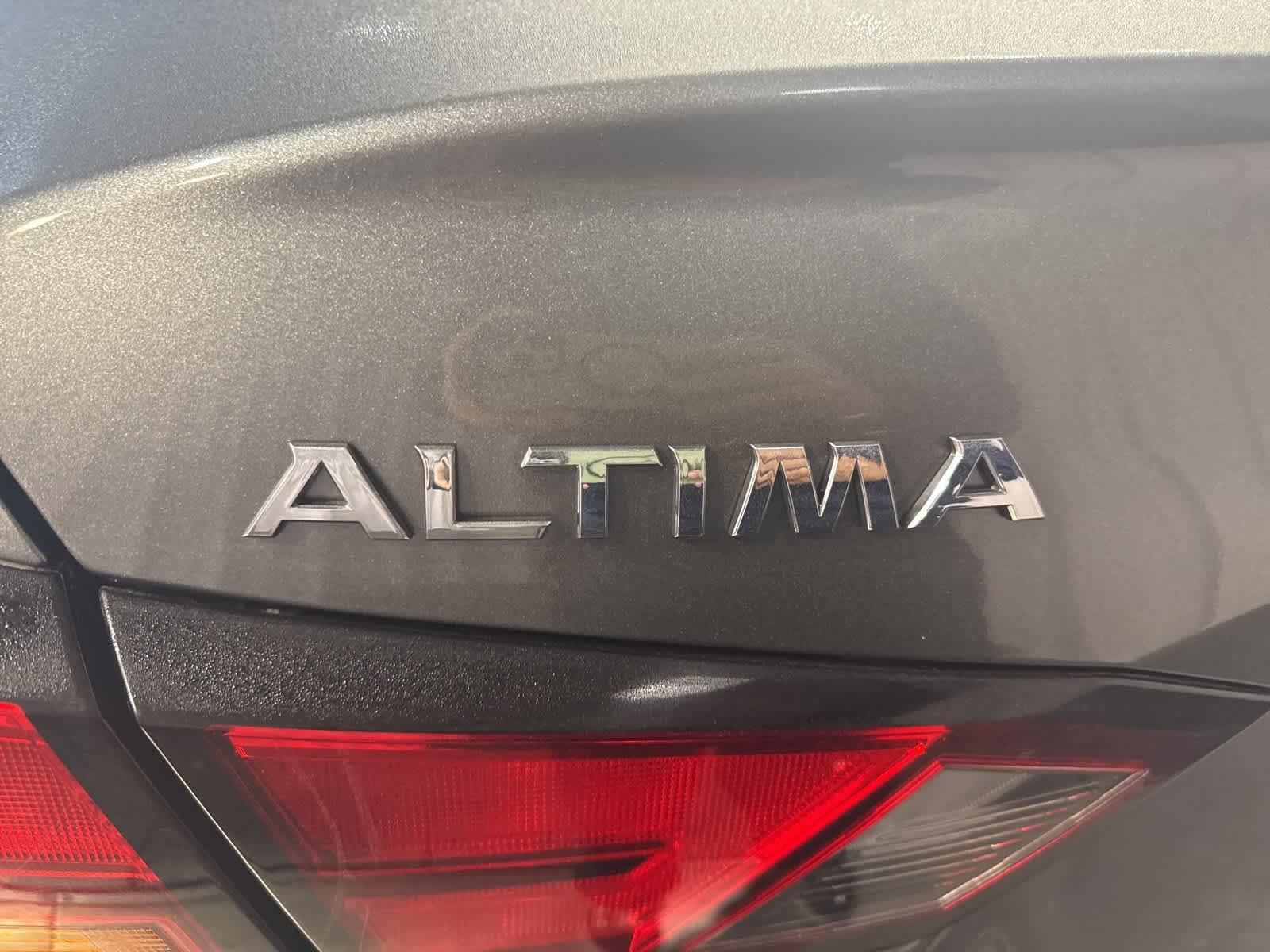 Thumbnail: 2022 Nissan Altima - 11