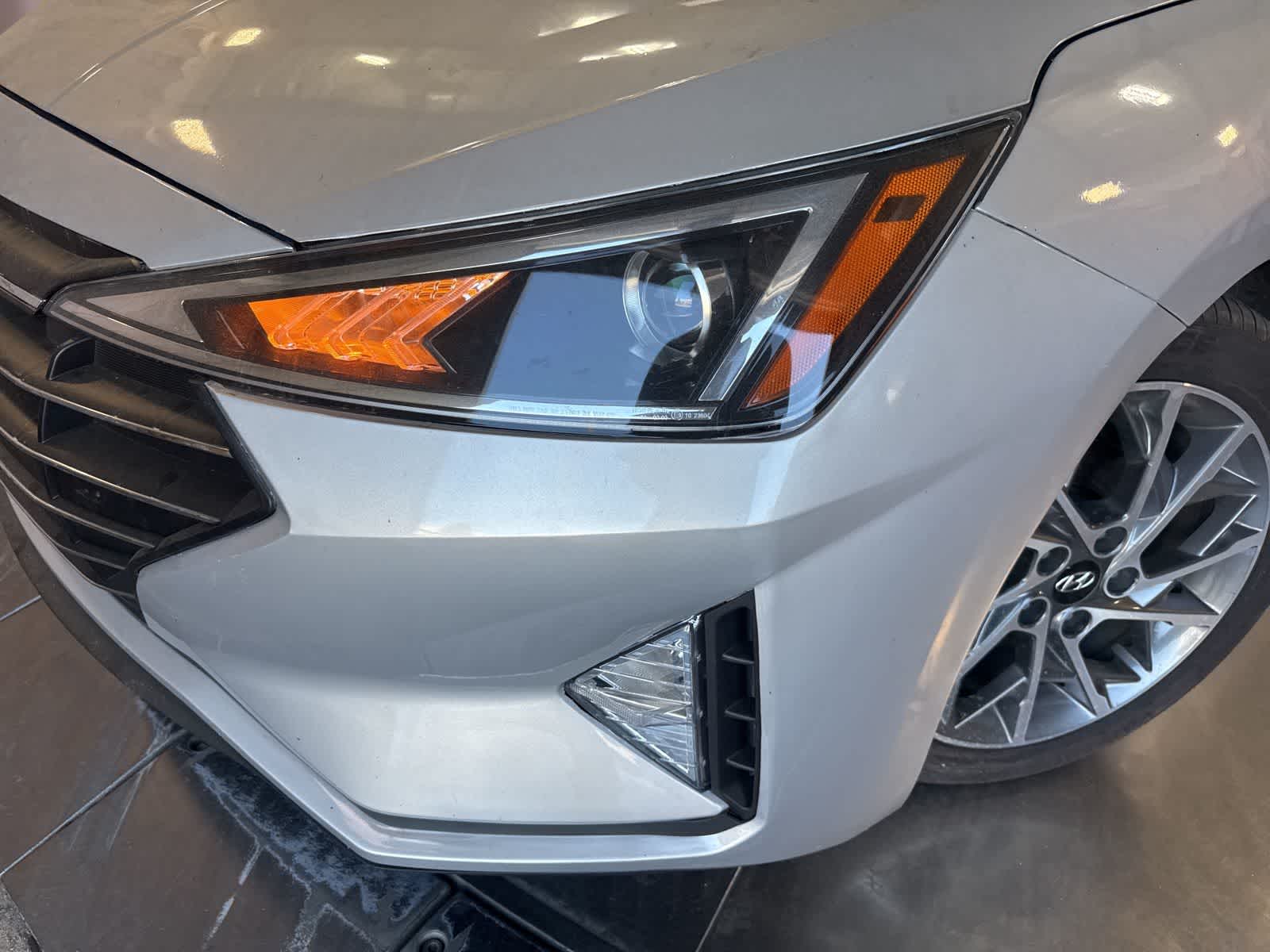 Thumbnail: 2020 Hyundai Elantra - 9