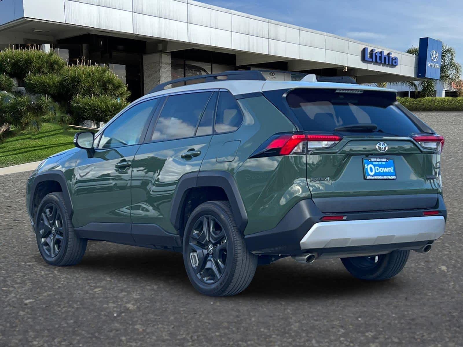 Thumbnail: 2024 Toyota RAV4 - 6