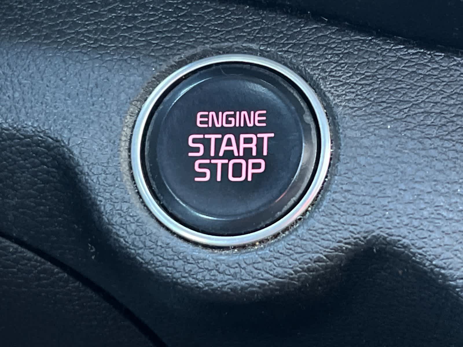 Thumbnail: 2022 Kia Forte - 23