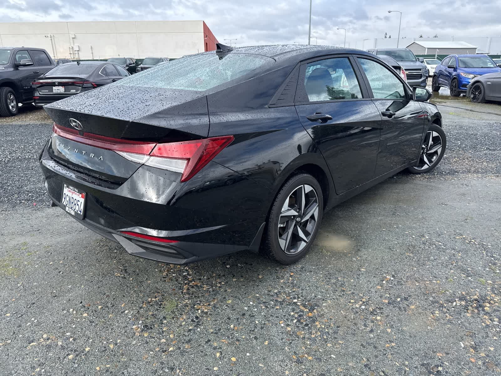 Thumbnail: 2023 Hyundai Elantra - 5