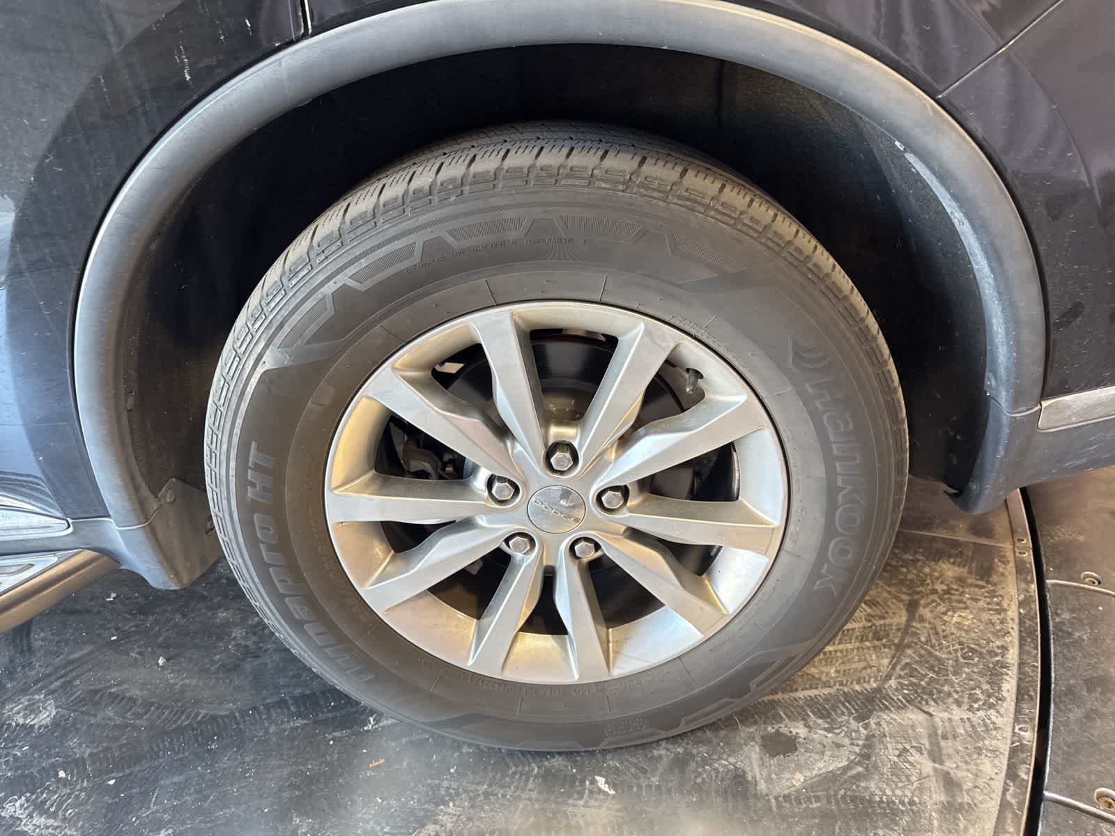 Thumbnail: 2018 Dodge Durango - 13