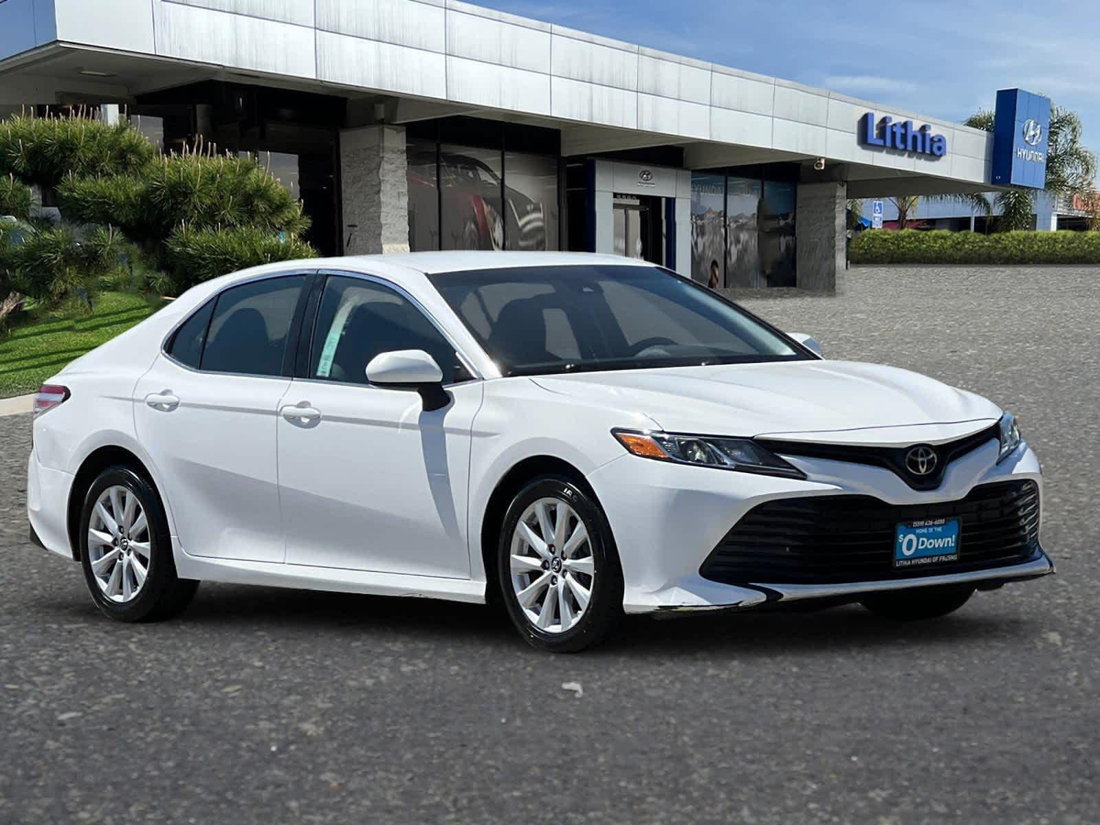 Thumbnail: 2018 Toyota Camry - 9