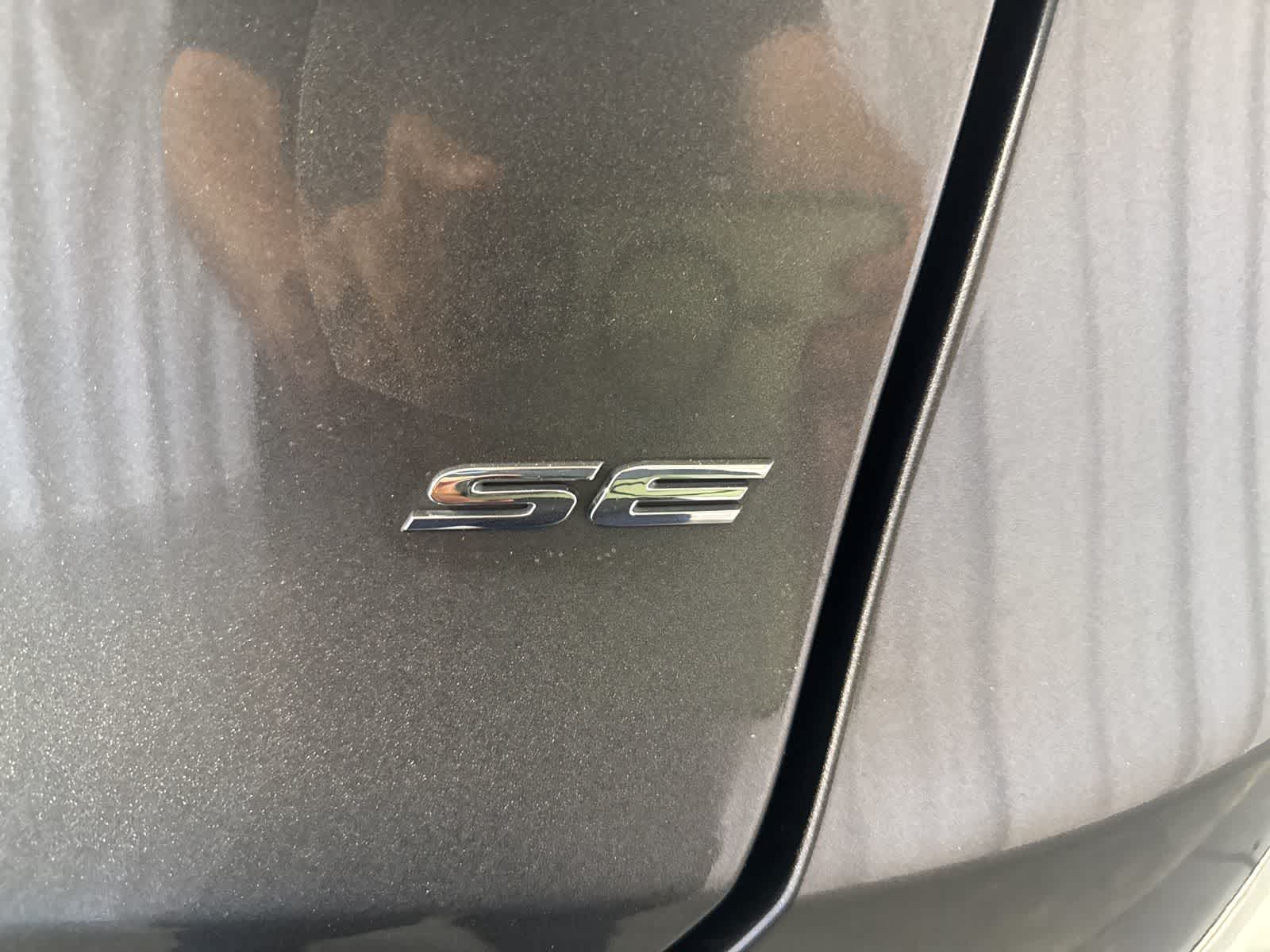 Thumbnail: 2017 Ford Fusion - 13