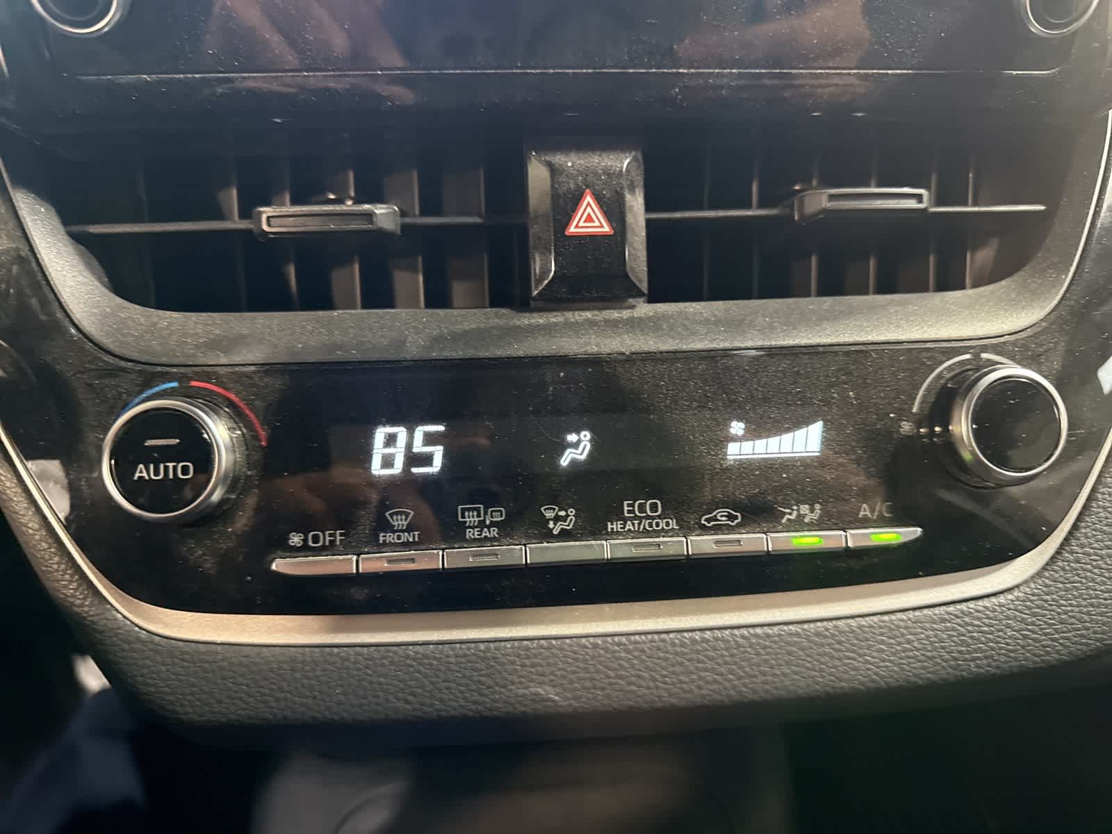 Thumbnail: 2020 Toyota Corolla - 24