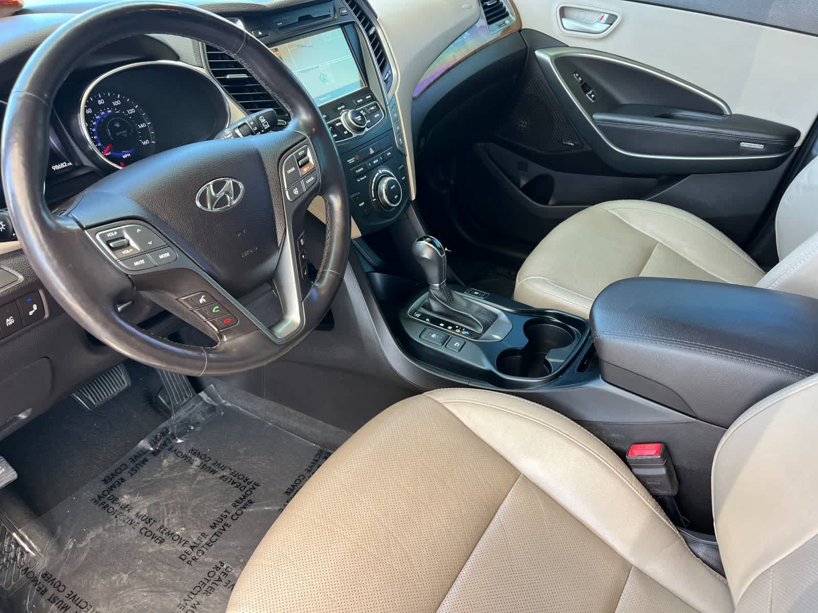 Thumbnail: 2015 Hyundai Santa Fe - 12