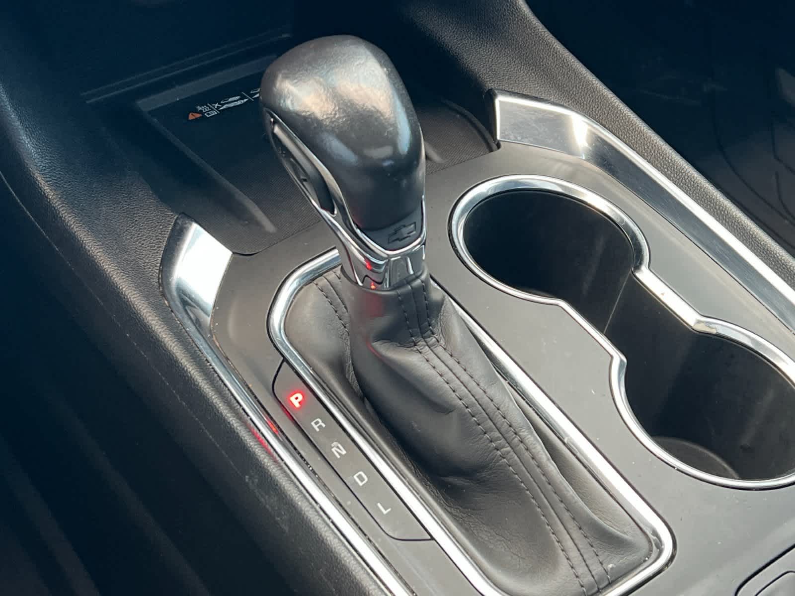 Thumbnail: 2021 Chevrolet Traverse - 23