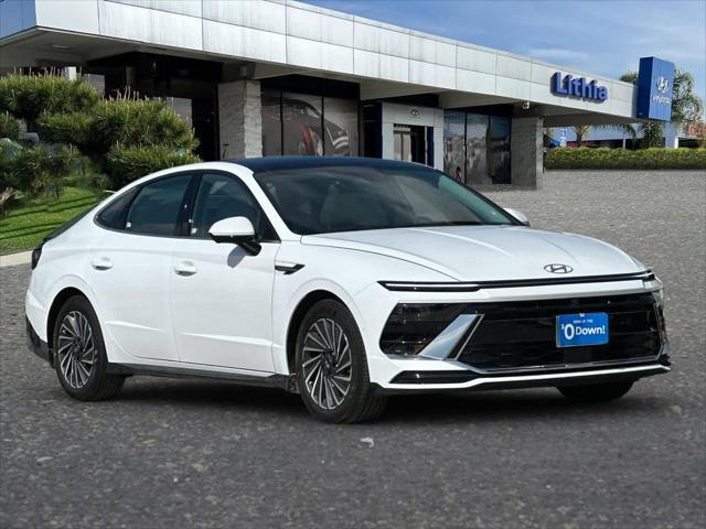 Thumbnail: 2024 Hyundai Sonata - 10