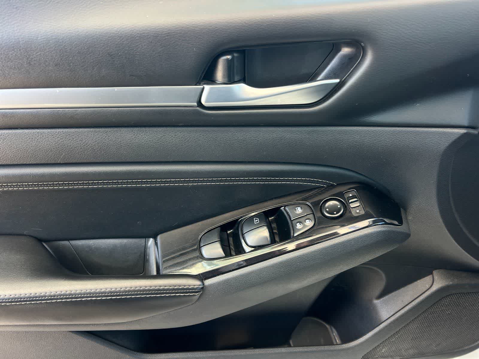 Thumbnail: 2022 Nissan Altima - 13