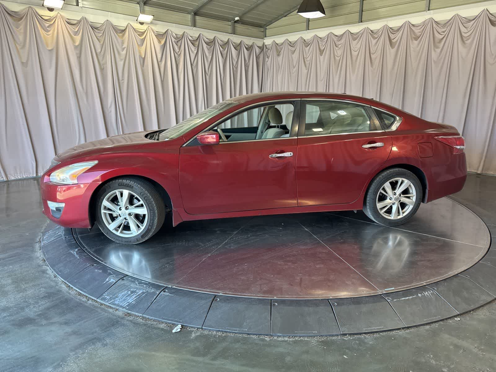Thumbnail: 2013 Nissan Altima - 8