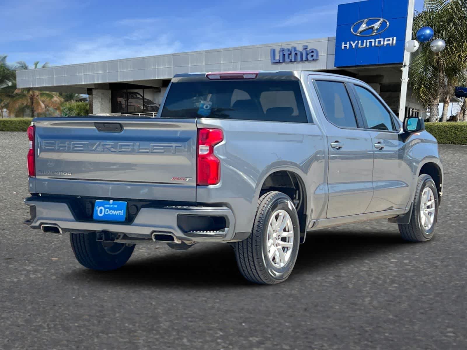 2021 Chevrolet Silverado 1500 RST photo 2