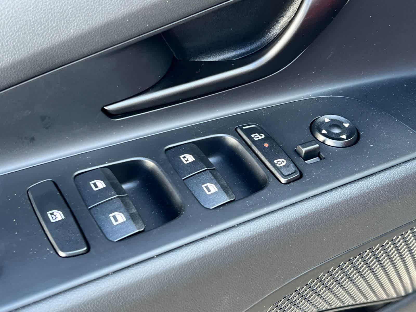 Thumbnail: 2026 Hyundai Elantra - 14