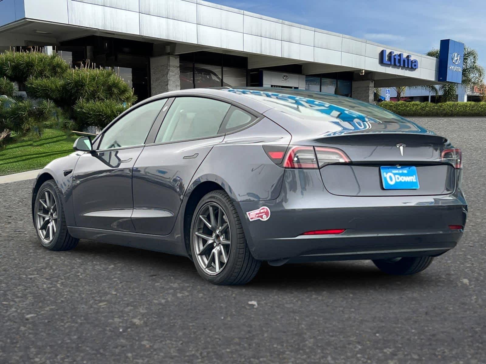 Thumbnail: 2023 Tesla Model 3 - 6