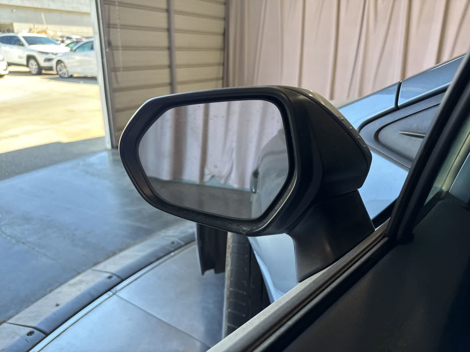 Thumbnail: 2020 Toyota Corolla - 18
