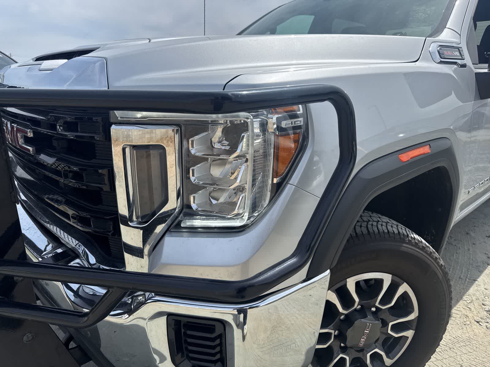 Thumbnail: 2021 GMC Sierra 3500 - 9