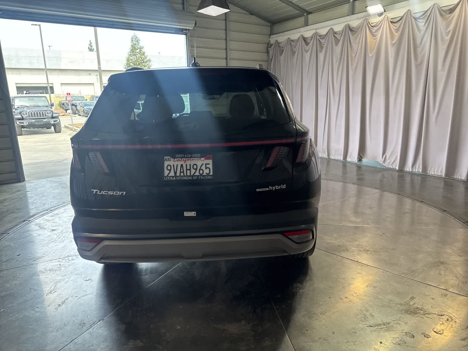 2025 Hyundai Tucson Hybrid Limited photo 5