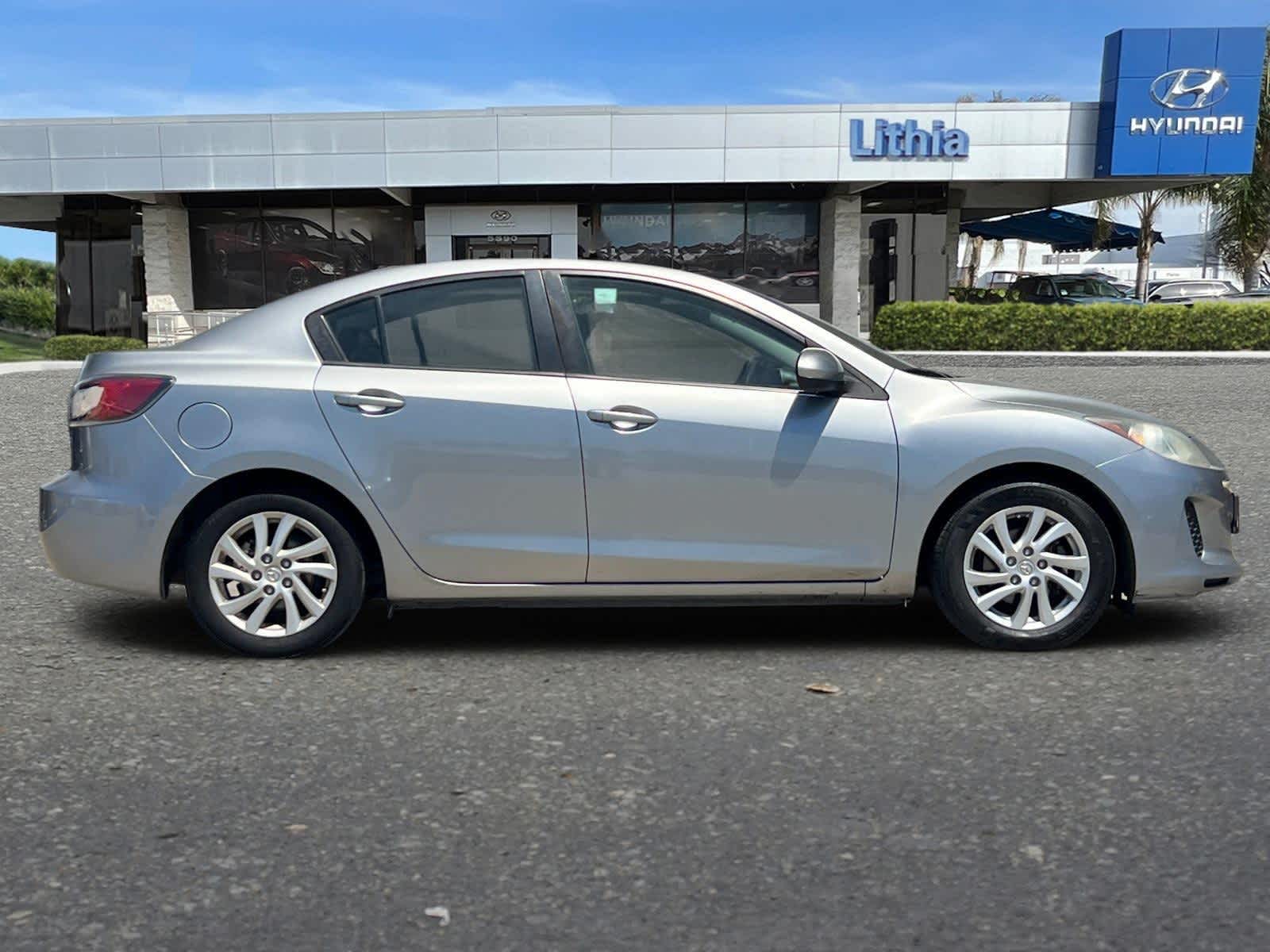 Thumbnail: 2012 Mazda Mazda3 - 8