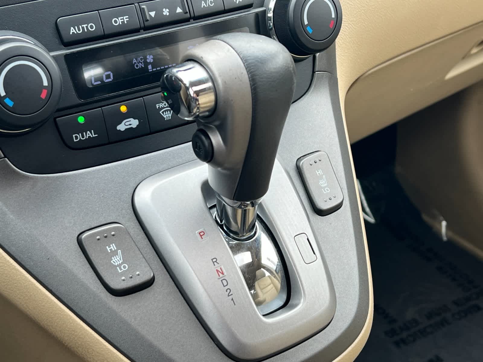 Thumbnail: 2010 Honda CR-V - 21