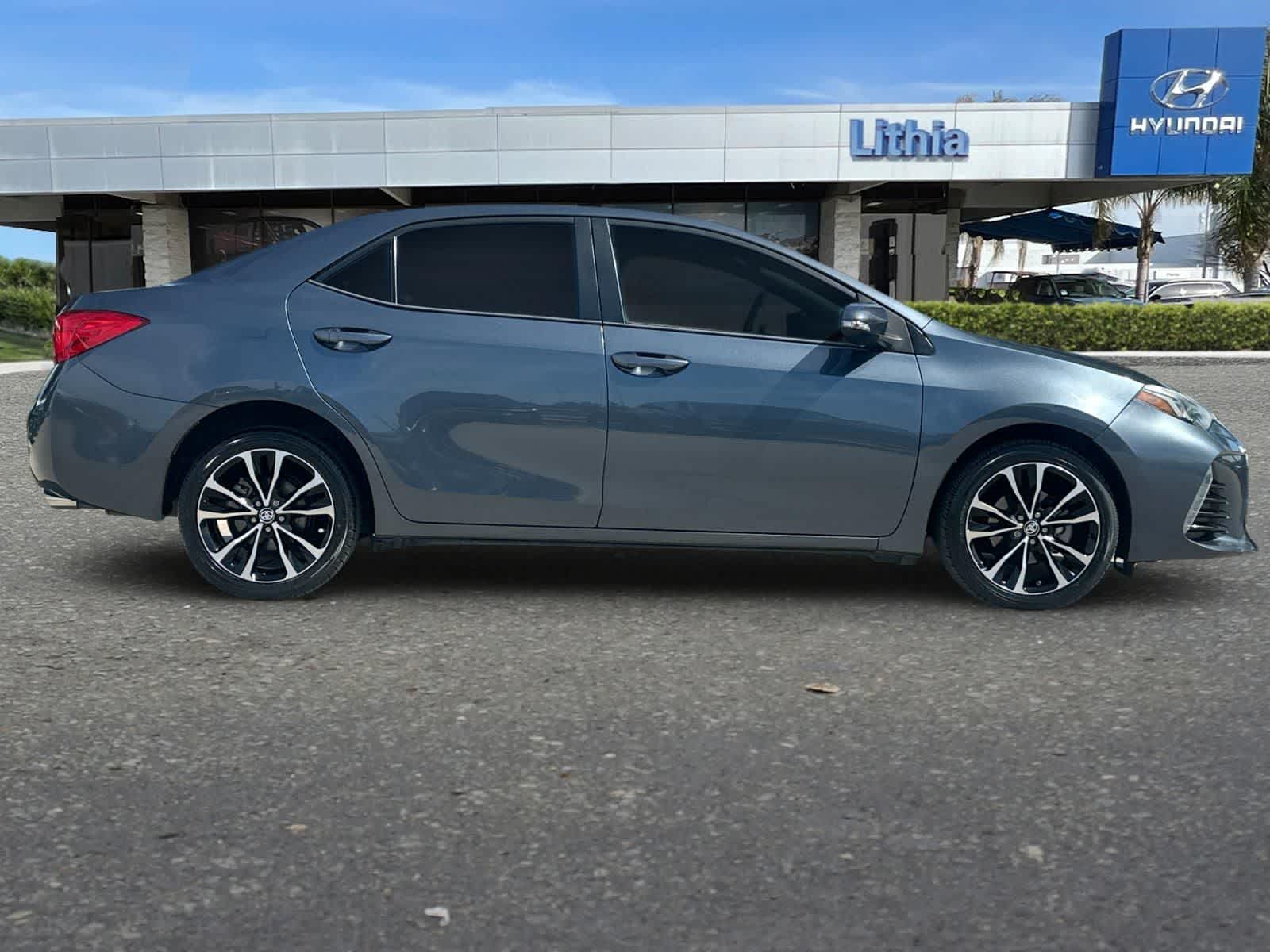 Thumbnail: 2018 Toyota Corolla - 9
