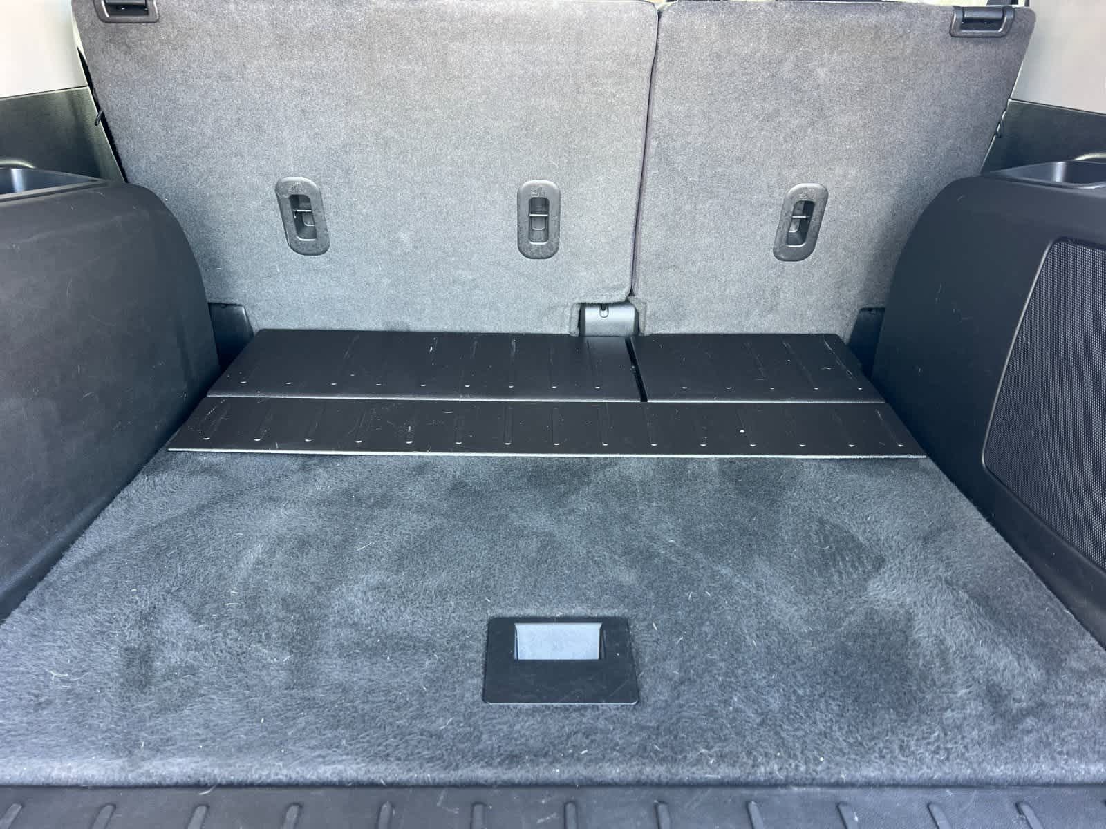 Thumbnail: 2017 GMC Terrain - 16