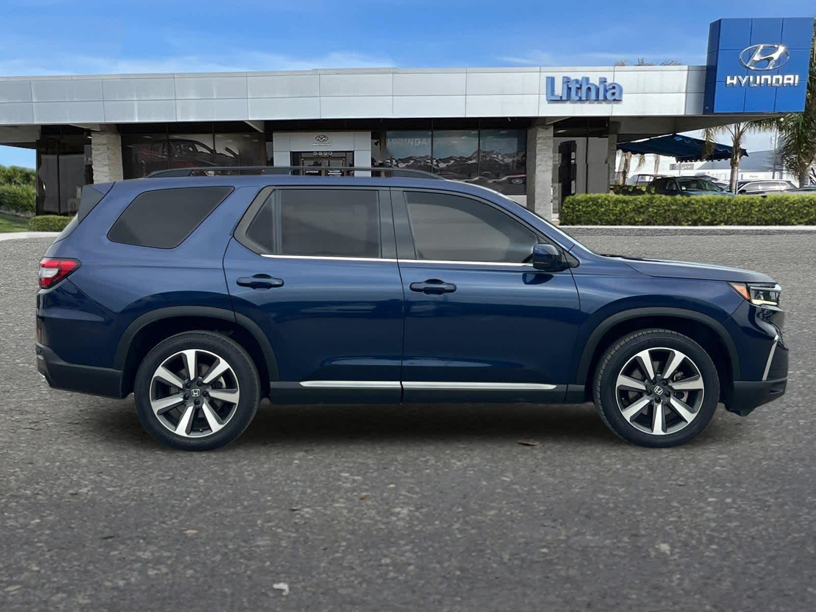 Thumbnail: 2023 Honda Pilot - 8