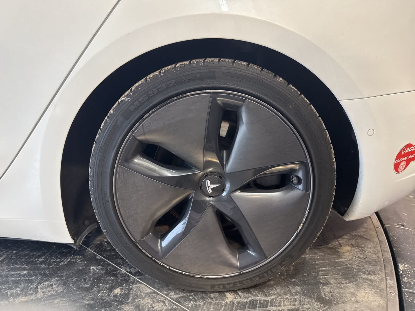 Thumbnail: 2018 Tesla Model 3 - 12