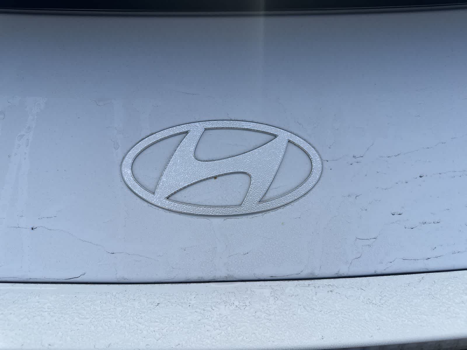 Thumbnail: 2023 Hyundai Ioniq 6 - 11