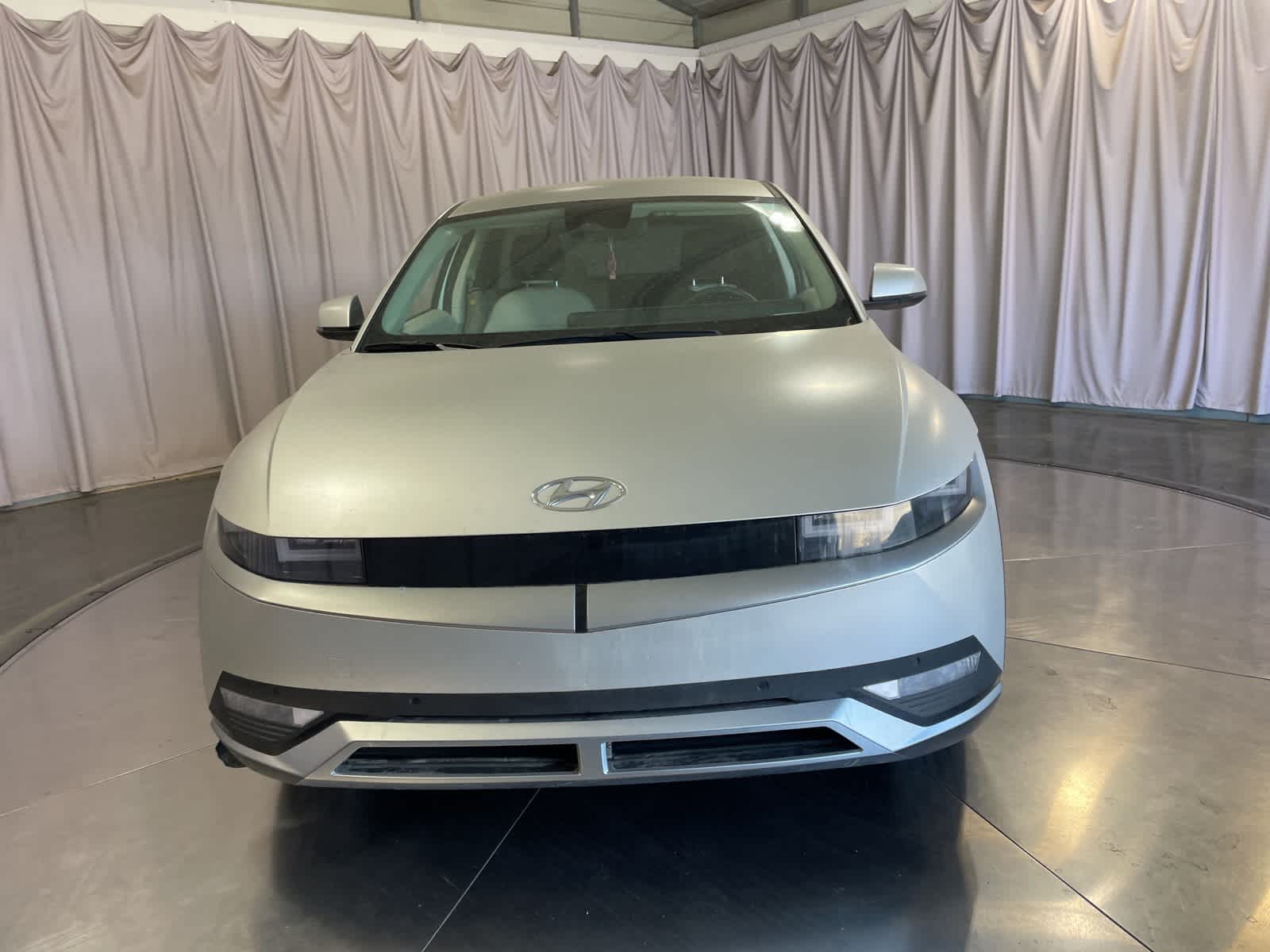 Thumbnail: 2023 Hyundai Ioniq 5 - 3