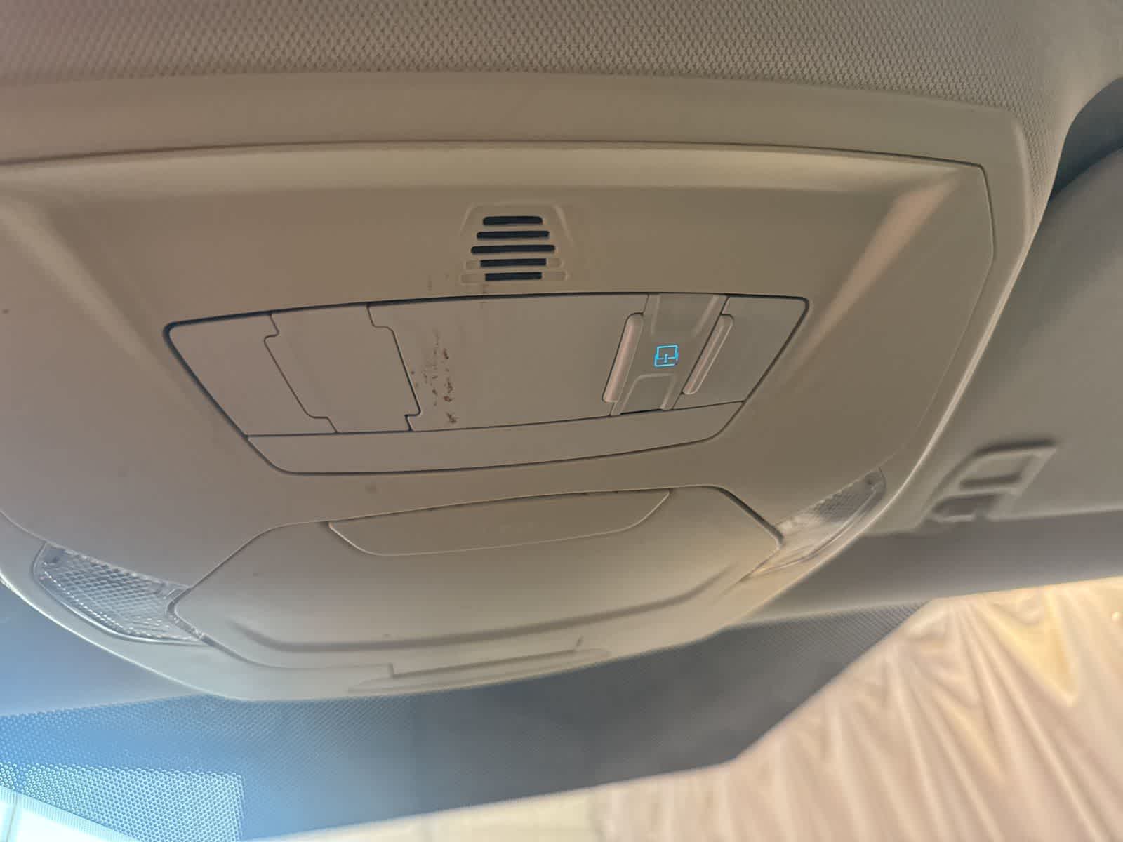 Thumbnail: 2016 Ford Focus - 27