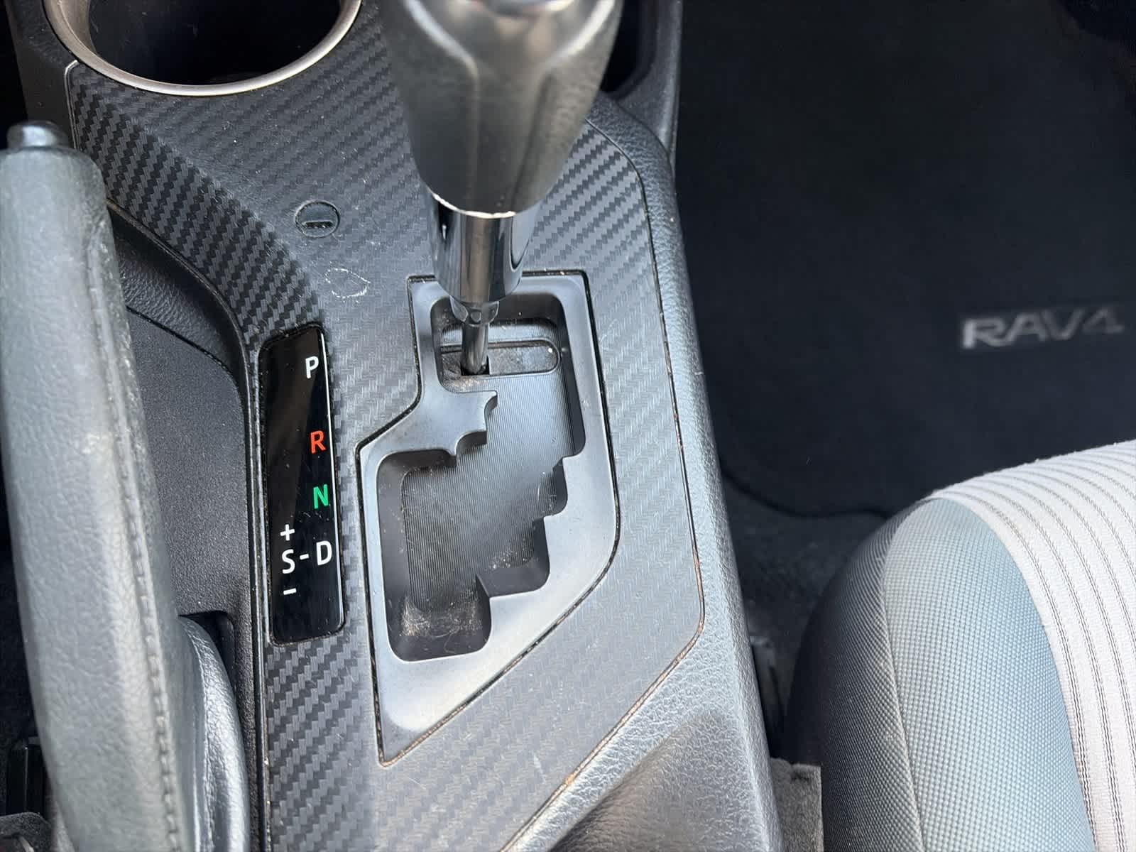 Thumbnail: 2013 Toyota RAV4 - 28