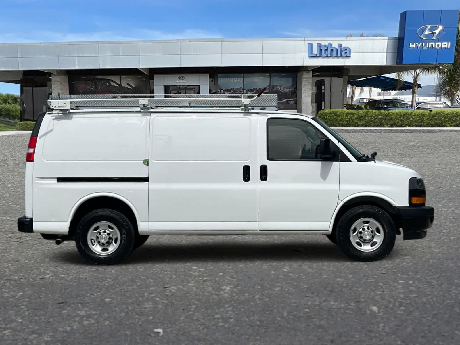 Thumbnail: 2021 Chevrolet Express - 9