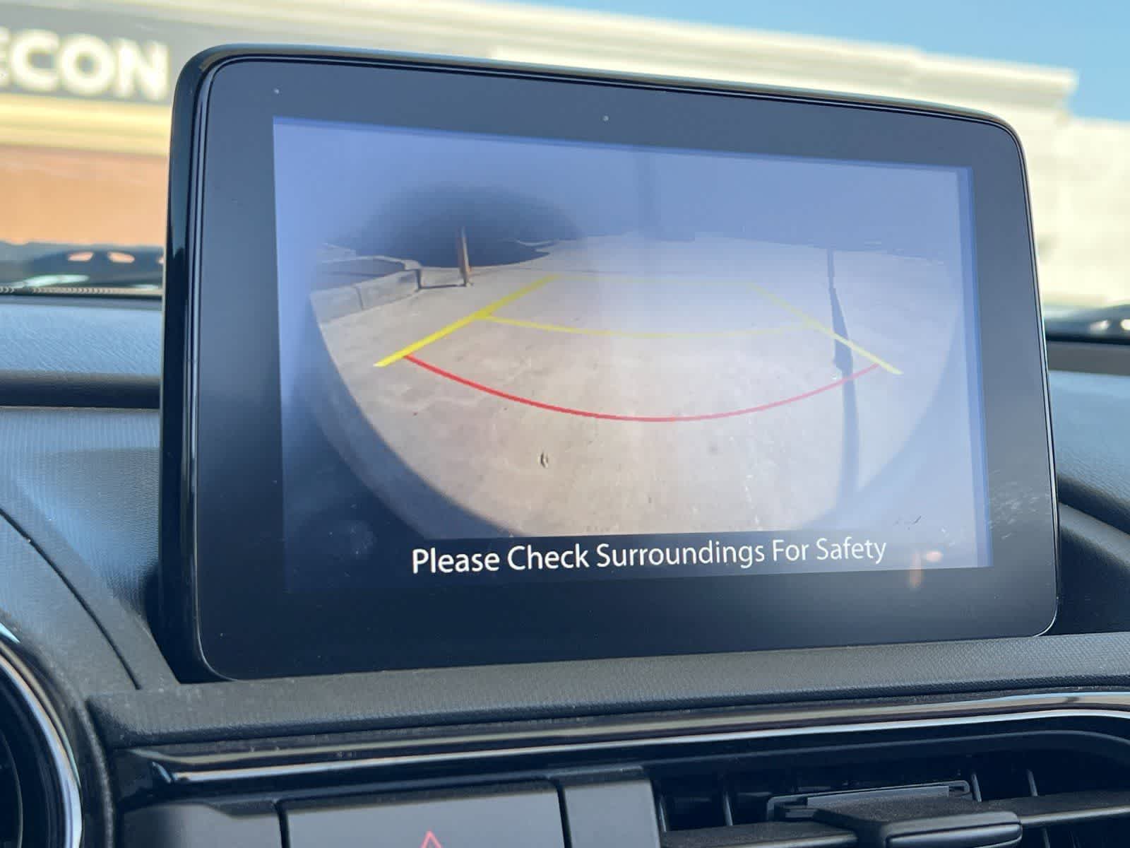 Thumbnail: 2021 Mazda MX-5 Miata - 21