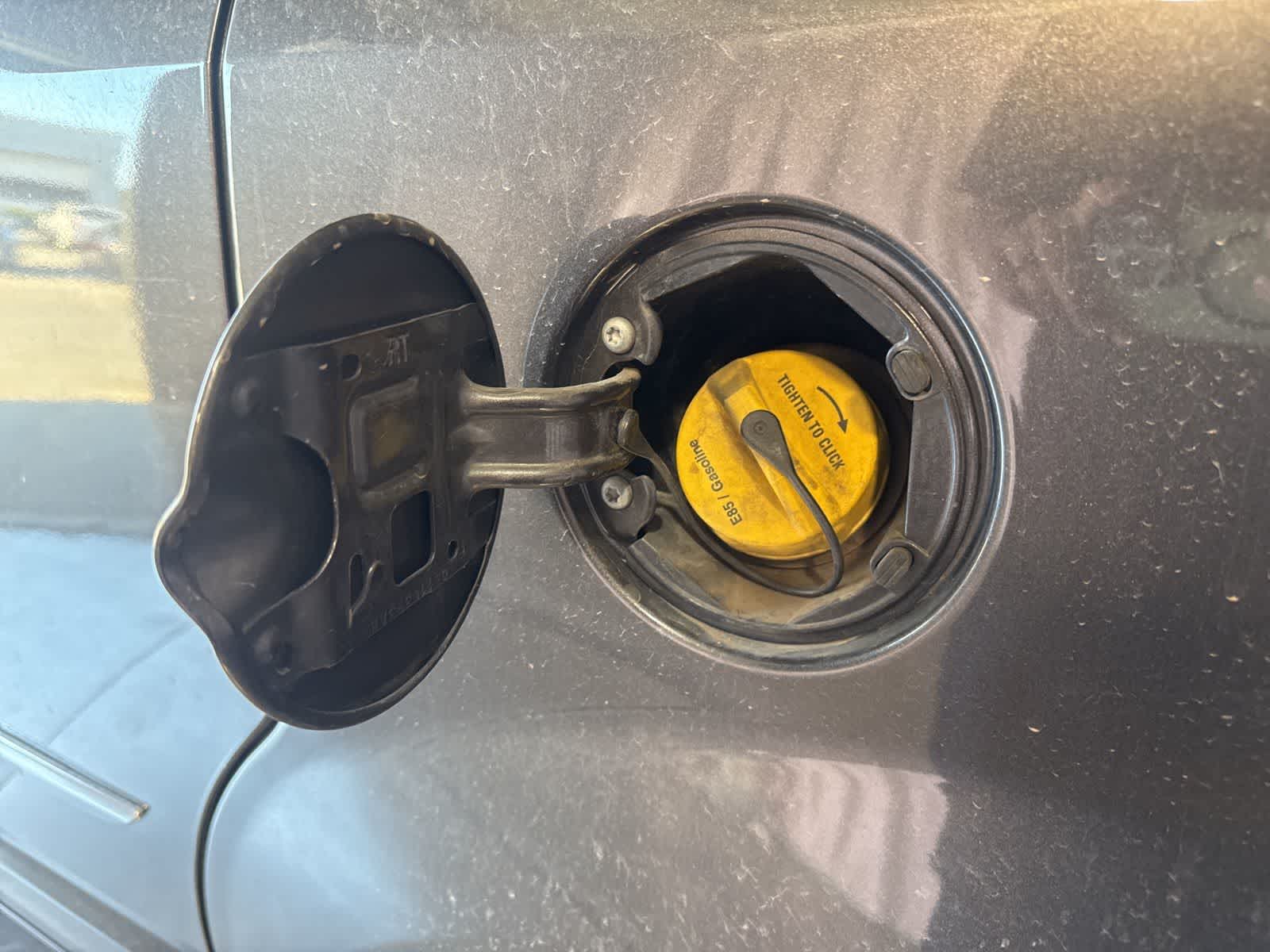 Thumbnail: 2016 Chrysler Town & Country - 10