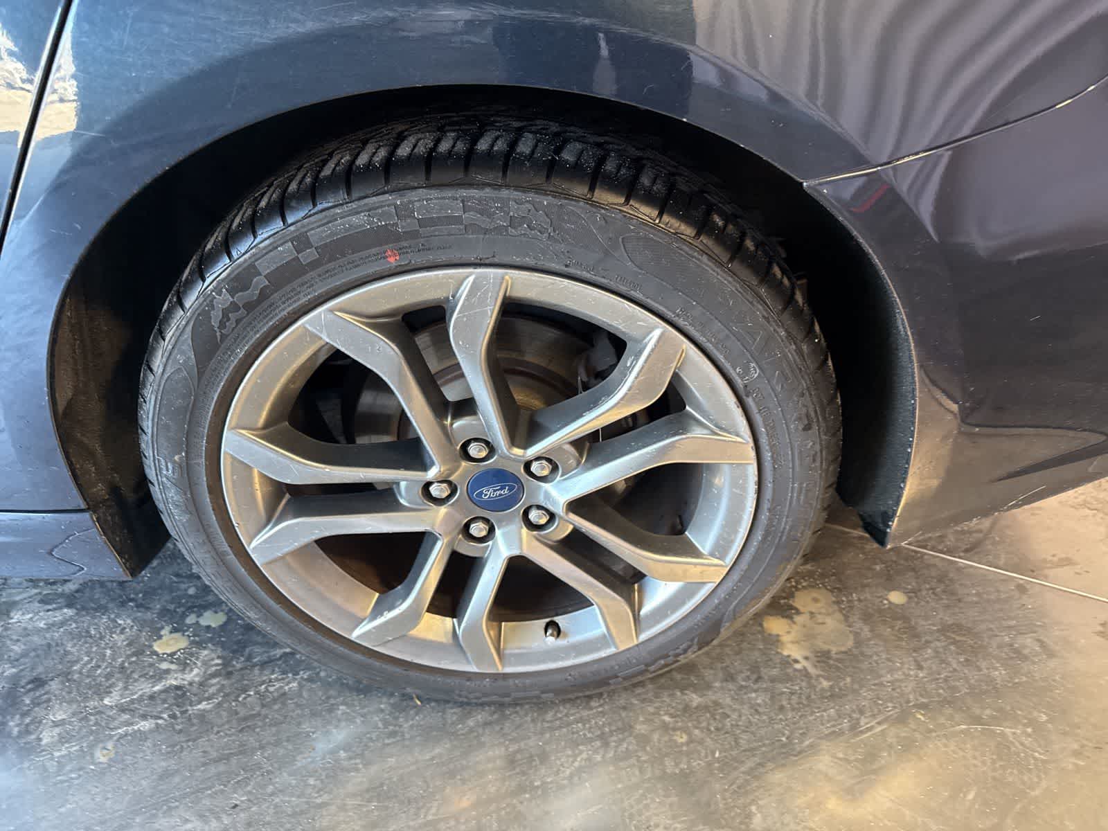 Thumbnail: 2020 Ford Fusion - 10