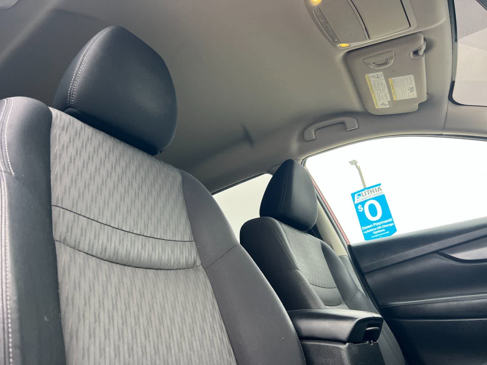 Thumbnail: 2017 Nissan Rogue - 18