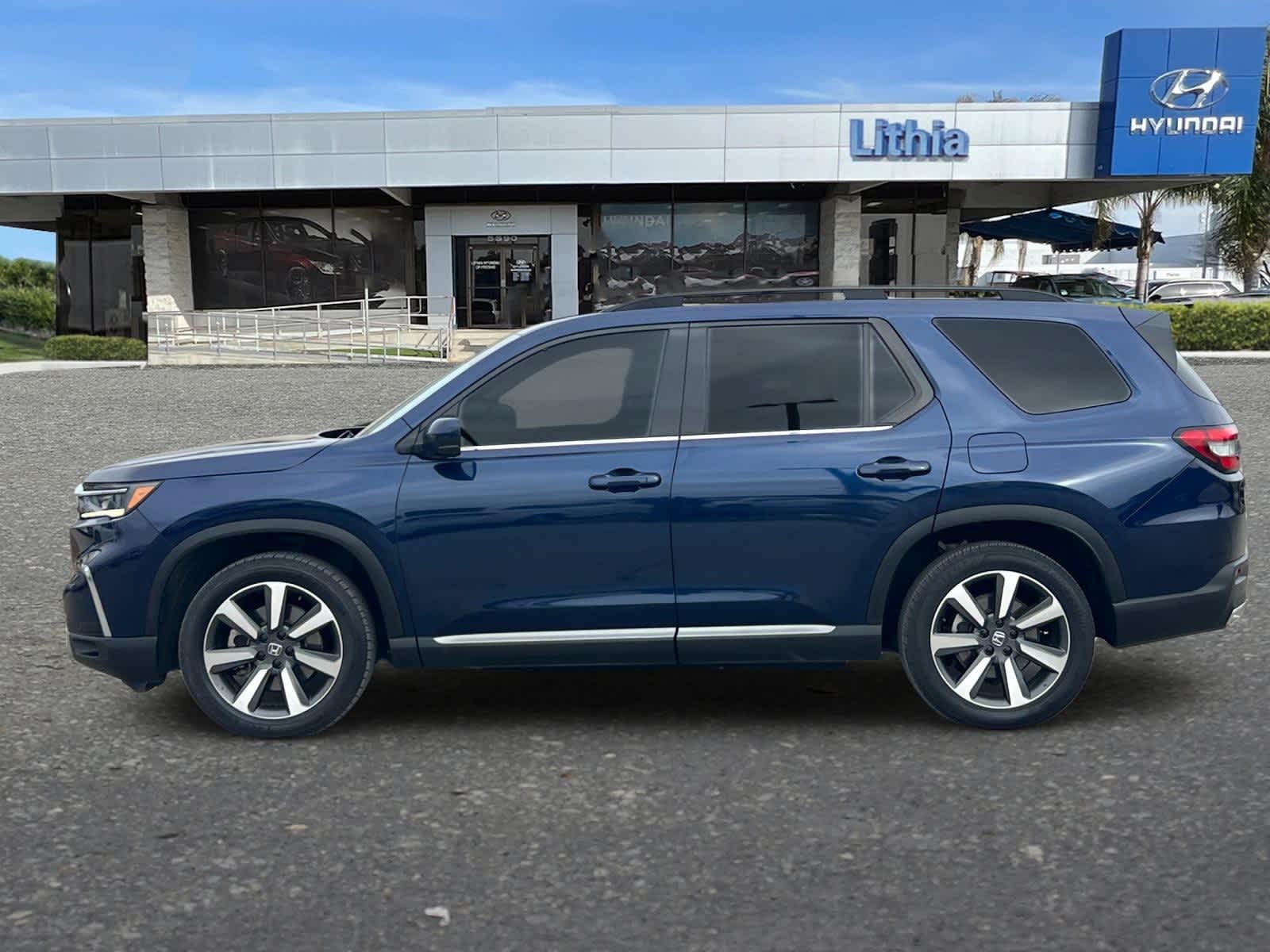 Thumbnail: 2023 Honda Pilot - 5