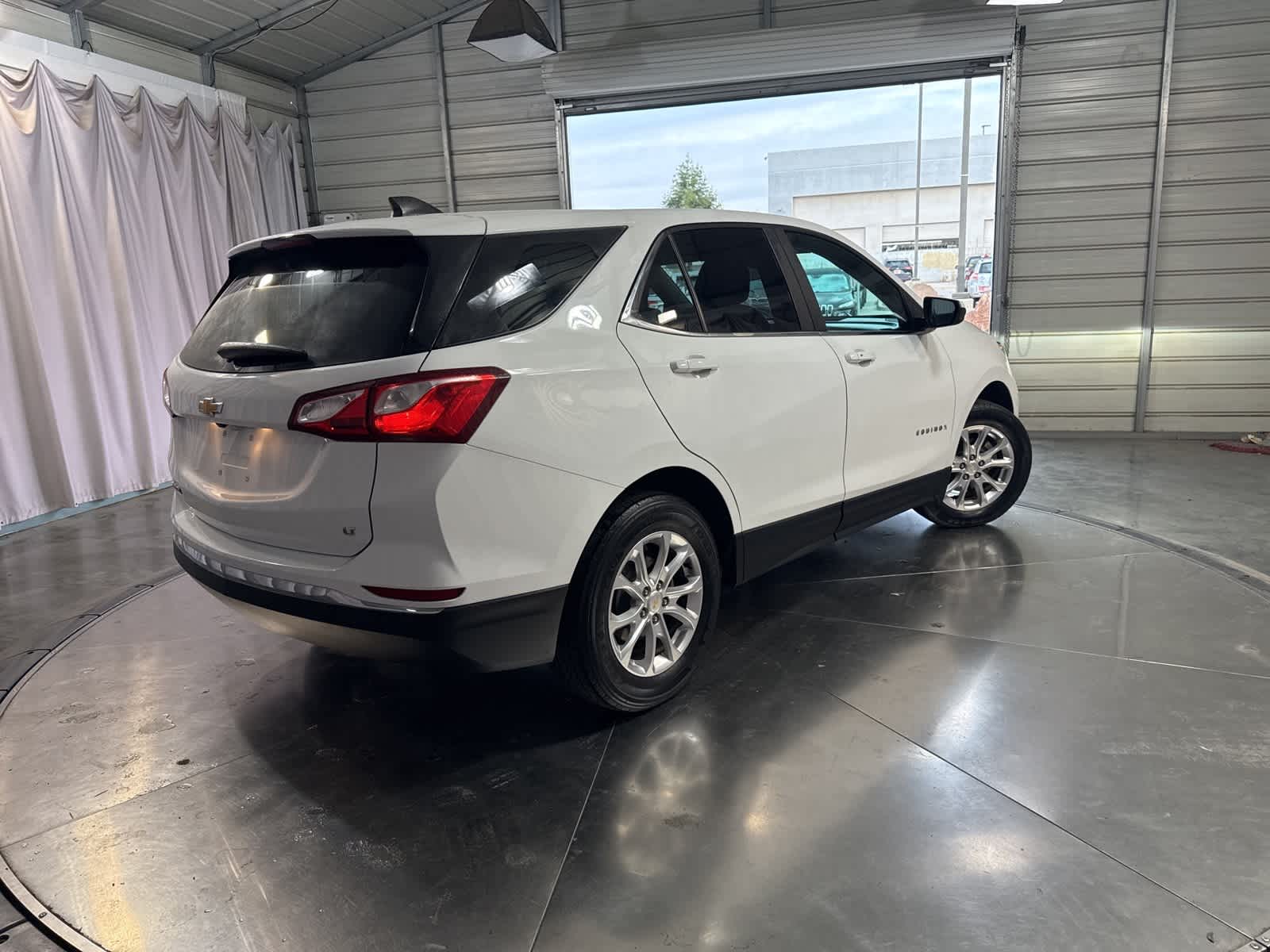 Thumbnail: 2021 Chevrolet Equinox - 5