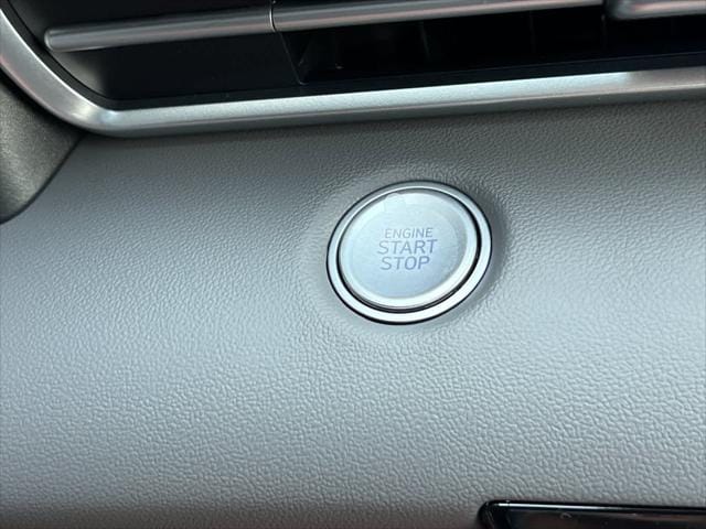 2025 Hyundai Elantra Blue 22