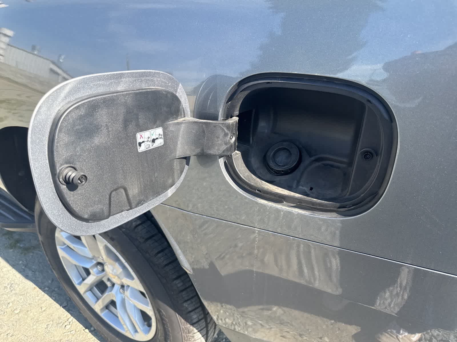 Thumbnail: 2022 Chevrolet Suburban - 14