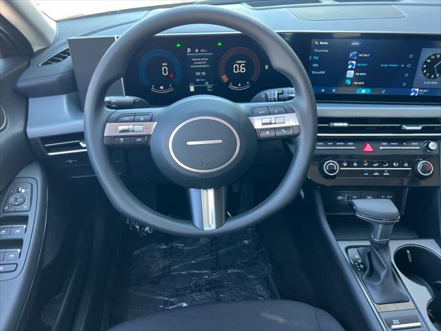 Thumbnail: 2025 Hyundai Sonata - 13