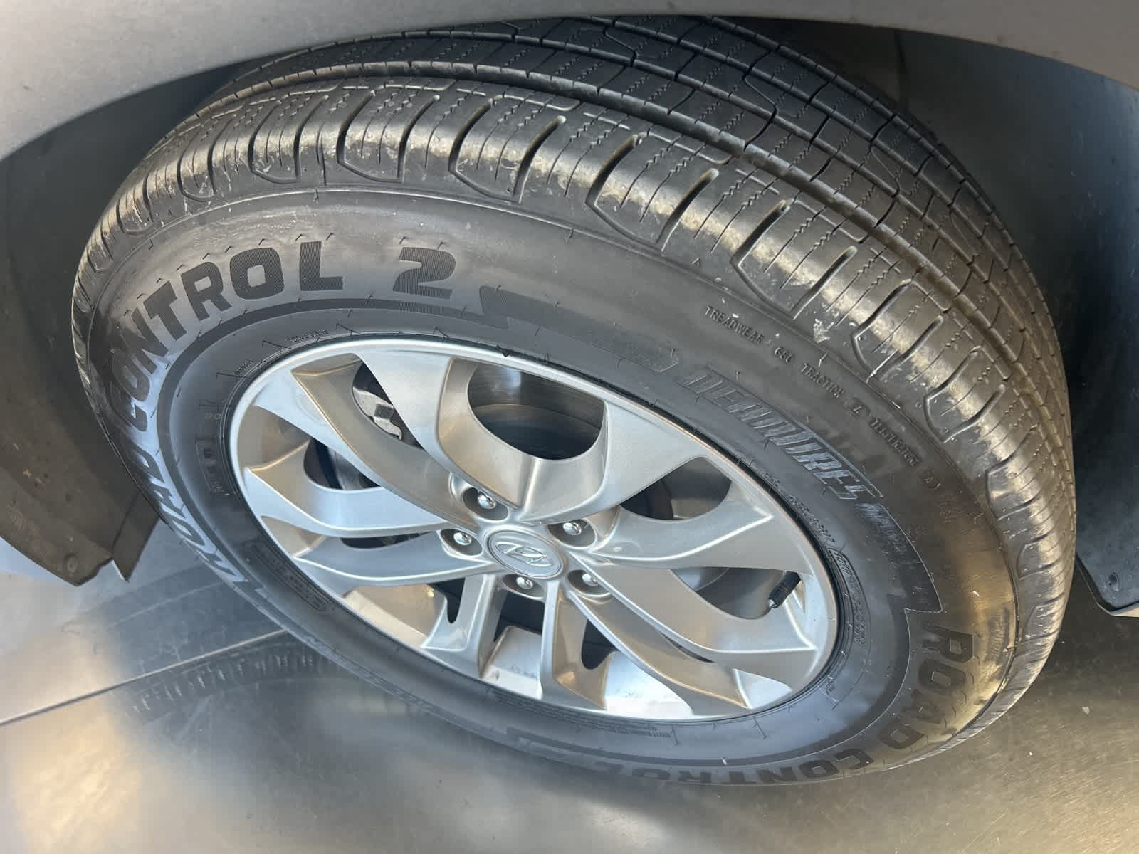 2019 Hyundai Santa Fe SEL 17
