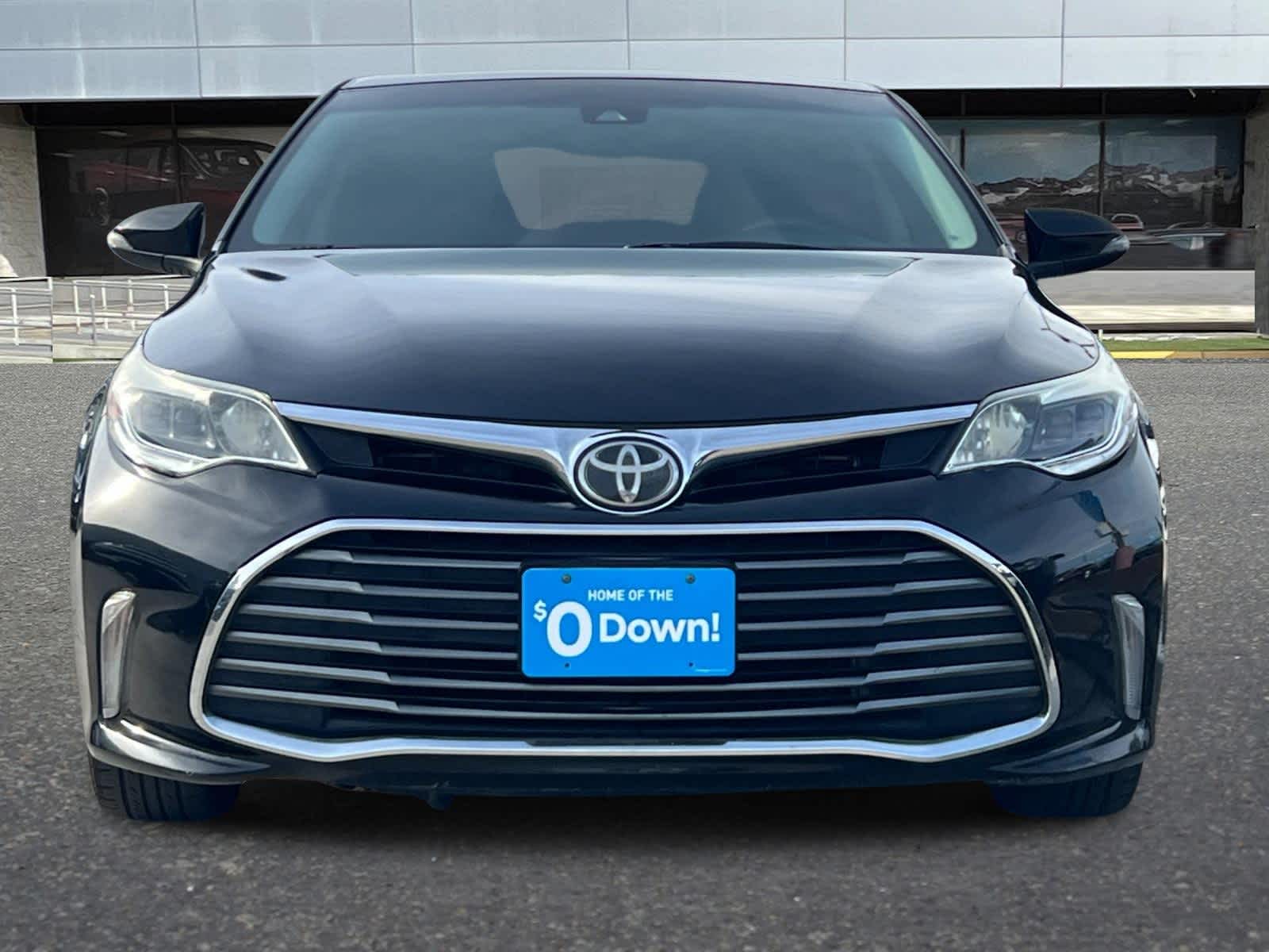 Thumbnail: 2018 Toyota Avalon - 10