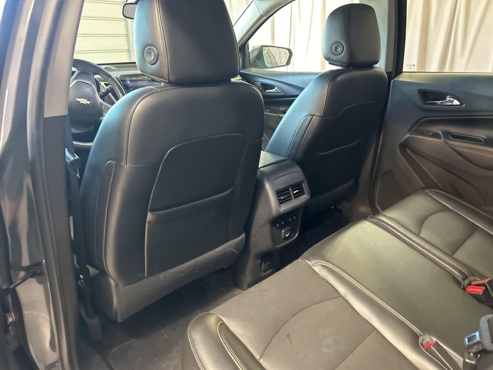 Thumbnail: 2020 Chevrolet Equinox - 20