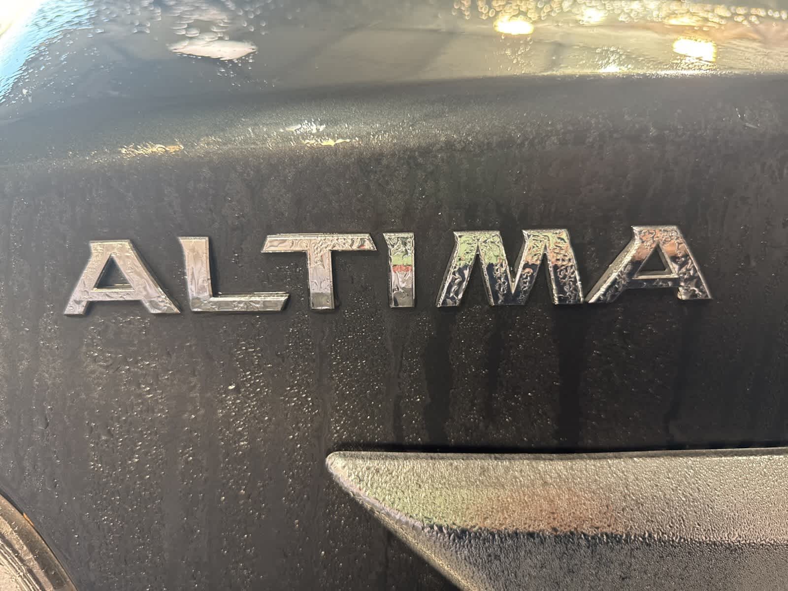 Thumbnail: 2015 Nissan Altima - 12