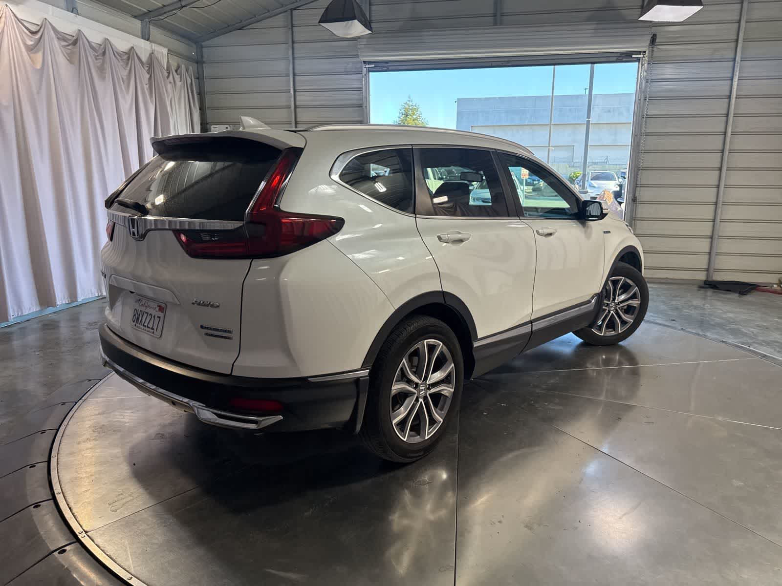 2021 Honda CR-V Hybrid Touring photo 4