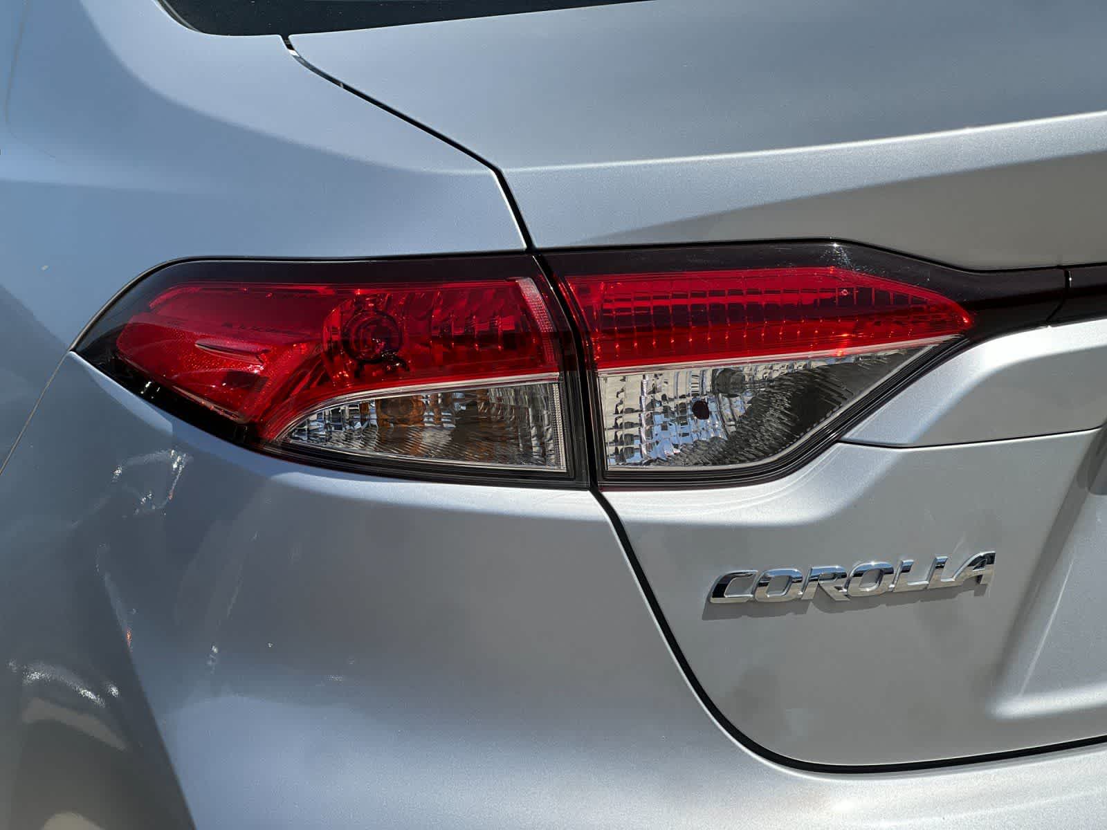 Thumbnail: 2025 Toyota Corolla - 25