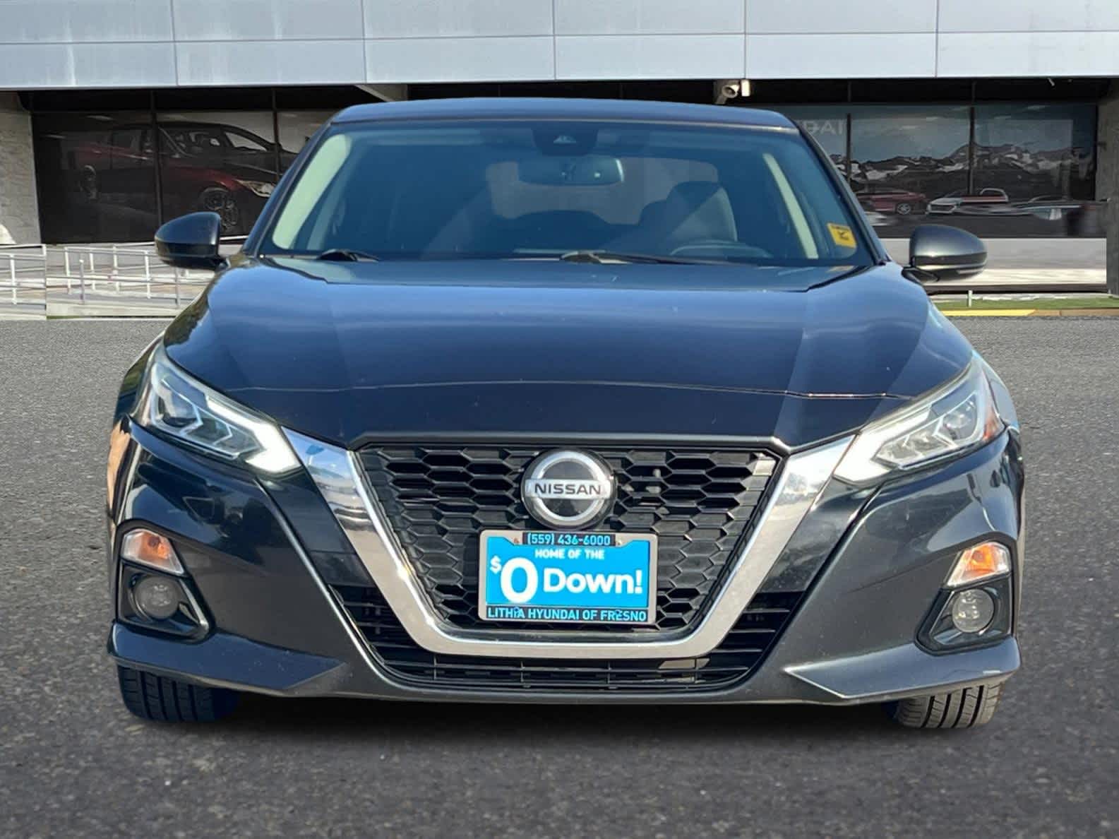 Thumbnail: 2019 Nissan Altima - 11