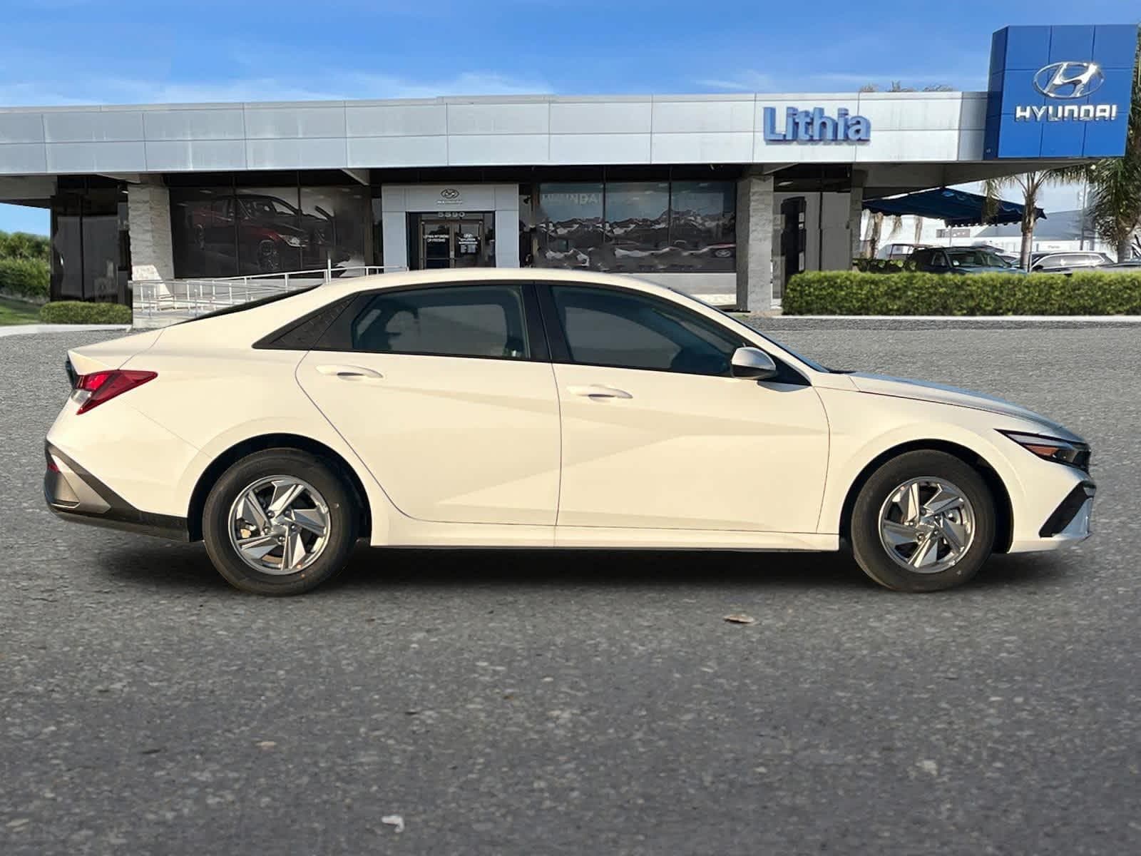 Thumbnail: 2026 Hyundai Elantra - 9