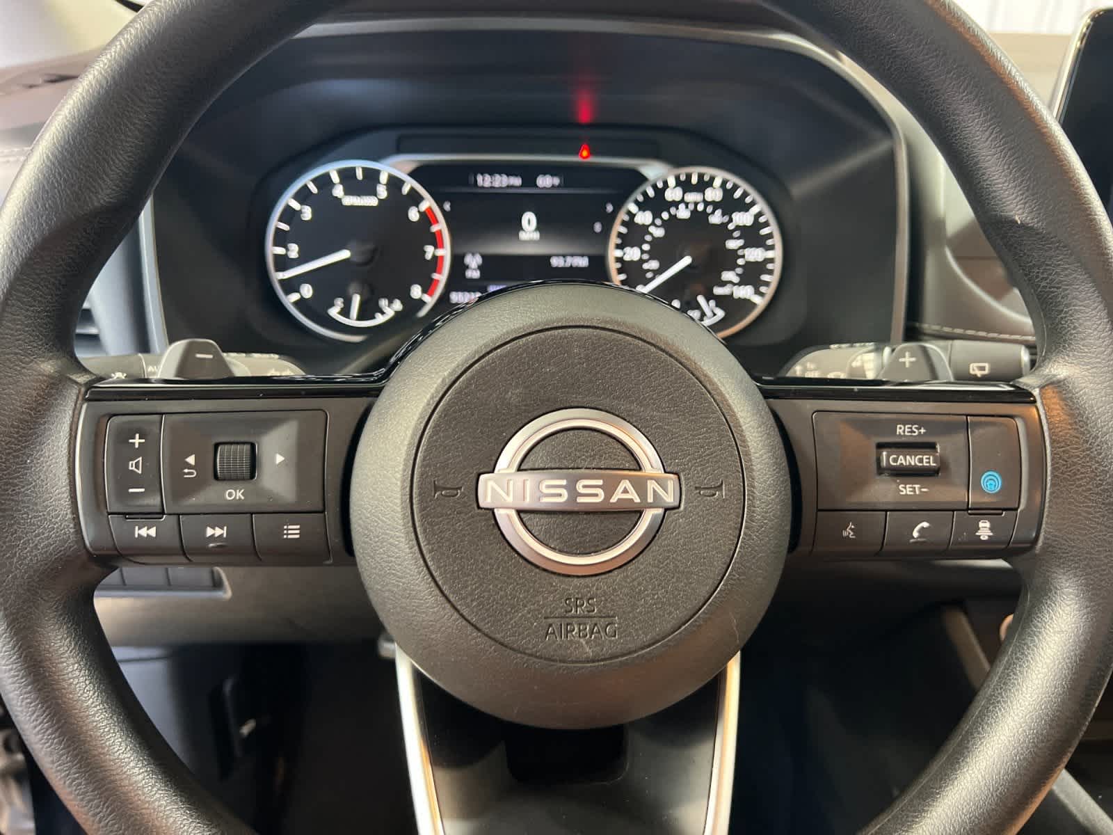 Thumbnail: 2023 Nissan Rogue - 23