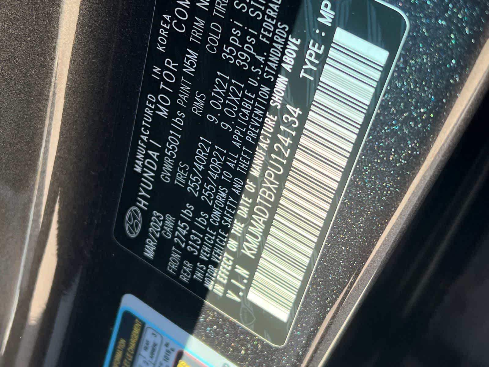 Thumbnail: 2023 Genesis GV70 - 33